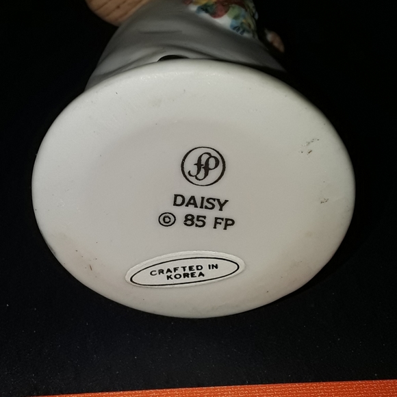 DAISY, Franklin Mint Woodmouse Family - Picture 5 of 5